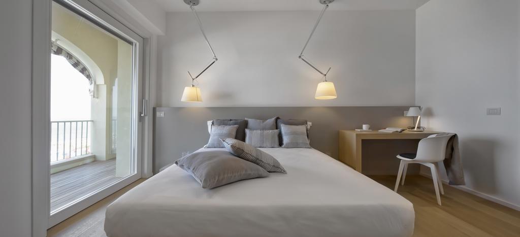Luxury Suites Collection - Milano 33 Ριτσόνε Εξωτερικό φωτογραφία
